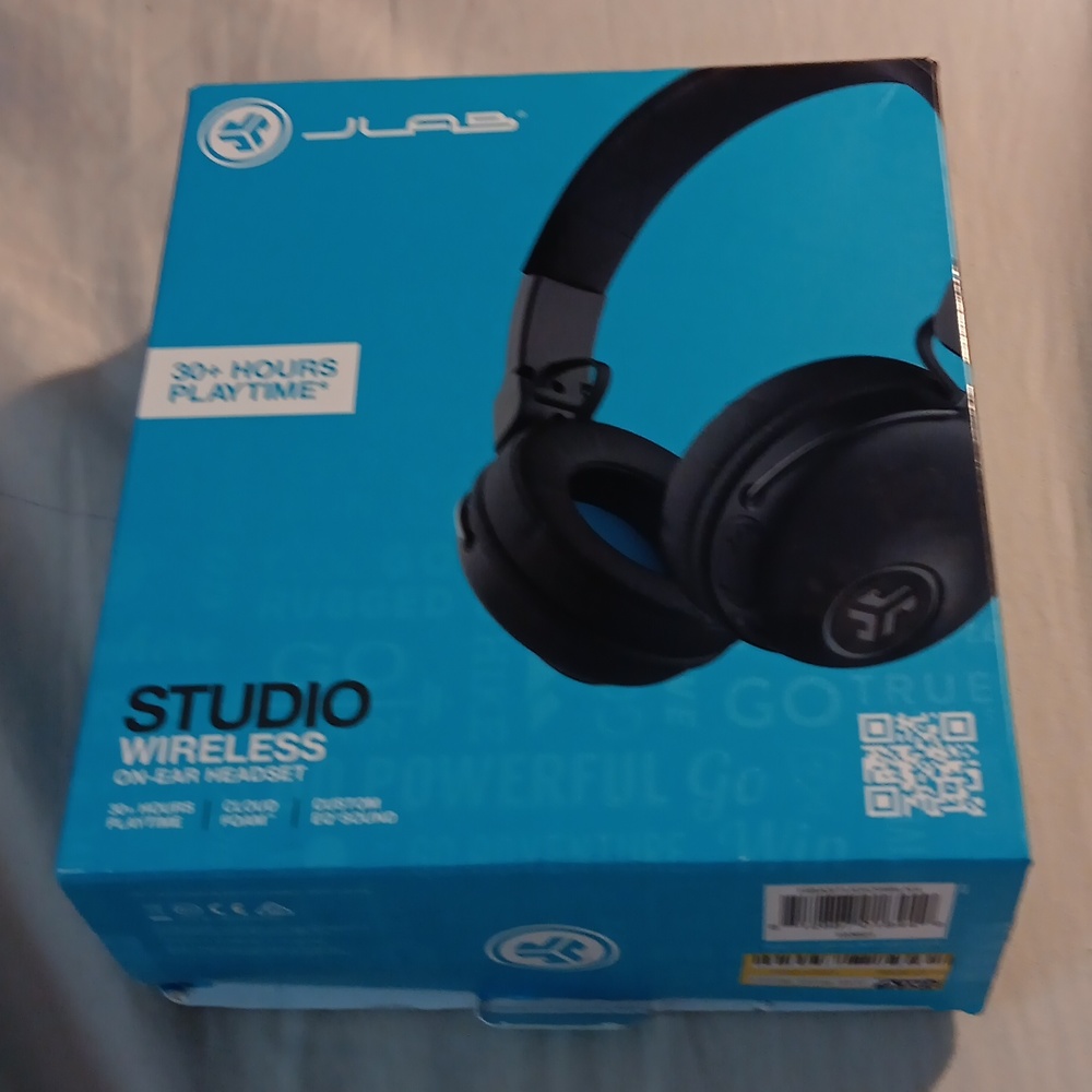 💥Ear Headset 30+has playtime